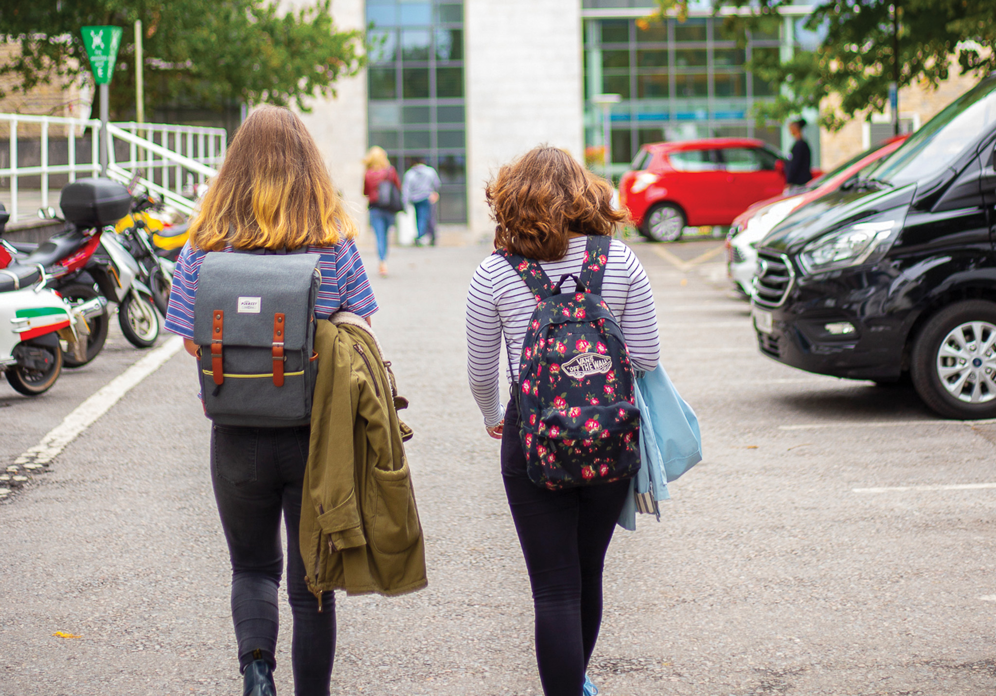 Two students wandering through campus during Freshers' Week 